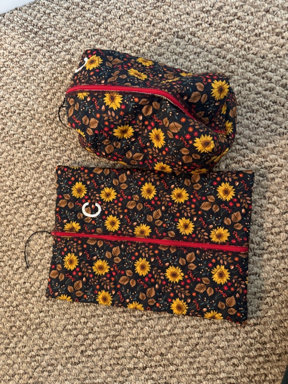 Travel accessory bags